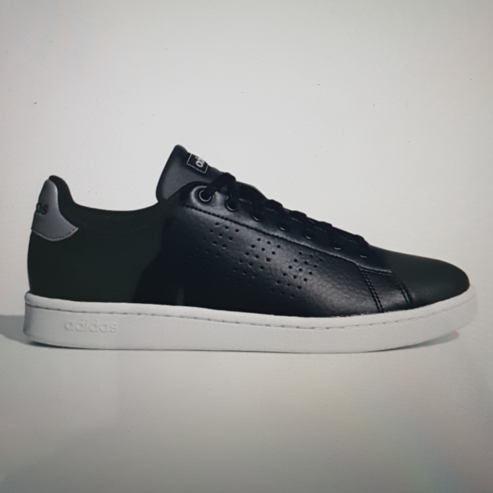 Adidas Advantage